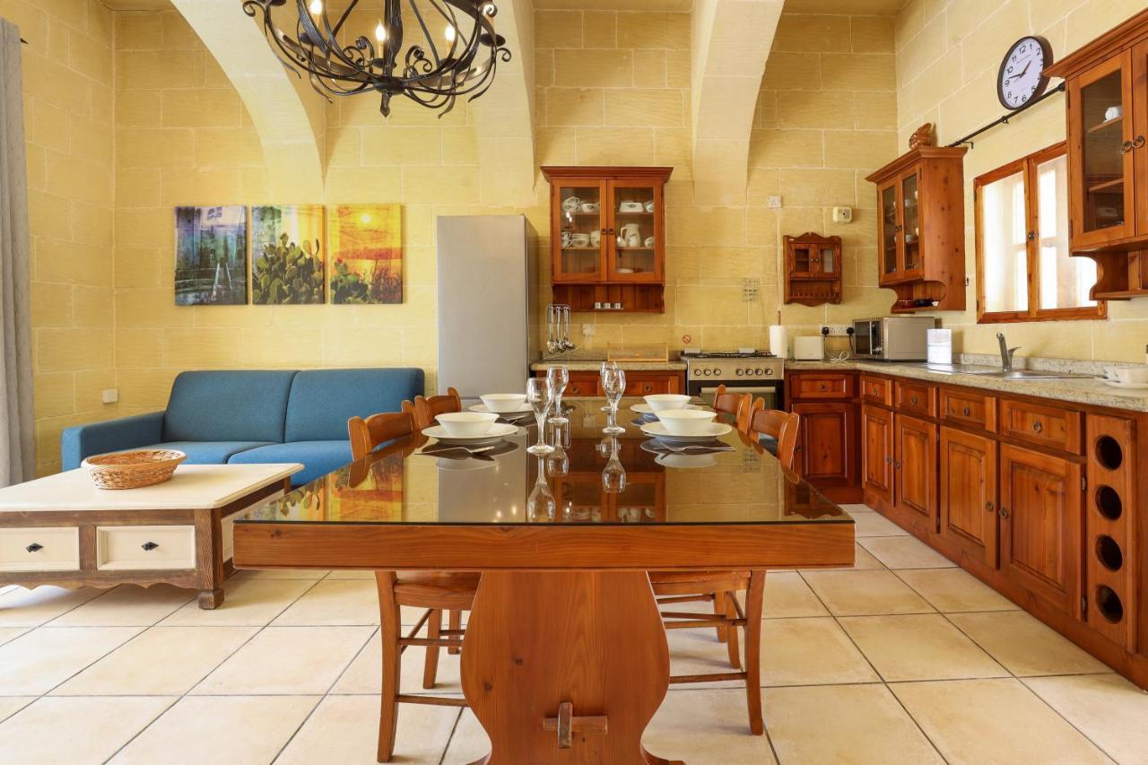 Superb Maltese Farmhouse With Private Pool Villa Victoria Exterior photo